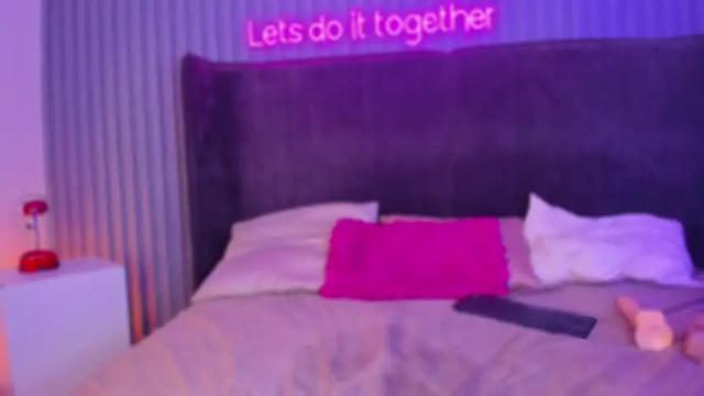 Image 11 of emmaroldan_ Stream on Chaturbate on 14 months ago