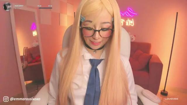 Image 2 of emmarossi_ Stream on Chaturbate on 14 months ago