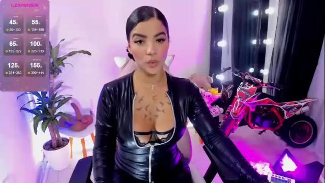 Thumbnail 3, emmarusselx's Stream at Chaturbate, 1 month ago