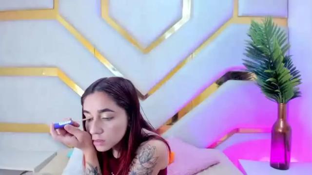 Image 2 of emmasift Stream on Chaturbate on 21 months ago
