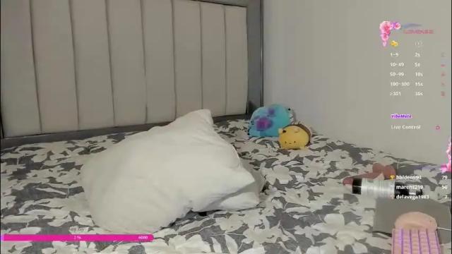 Image 10 of emmasoy Stream on Chaturbate on 1 month ago