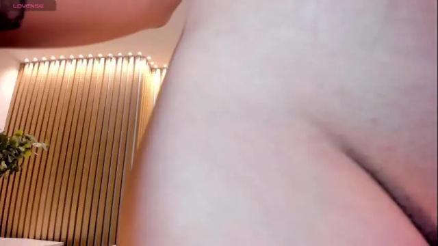 Image 10 of emmaspencerx Stream on Chaturbate on 2 days ago