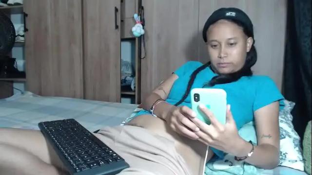 Image 2 of emmasweet95 Stream on Chaturbate on 1 month ago