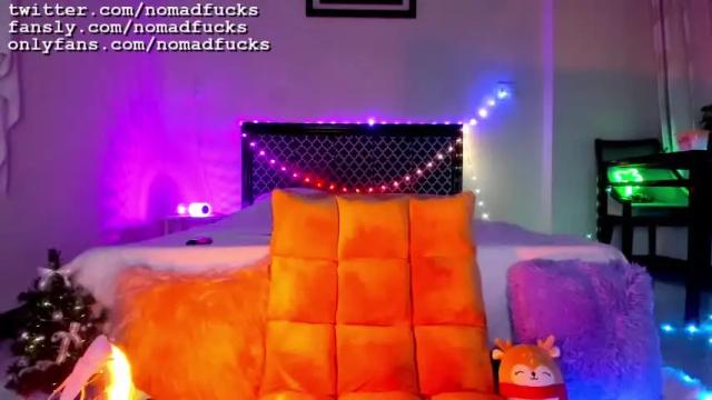 Image 7 of emmaterrestrial Stream on Chaturbate on 16 months ago