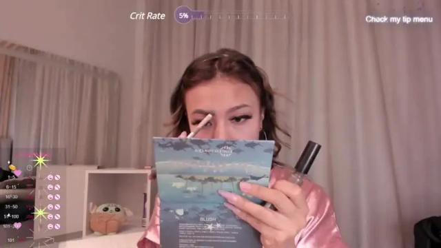 Image 12 of emmathompsoon_ Stream on Chaturbate on 16 months ago
