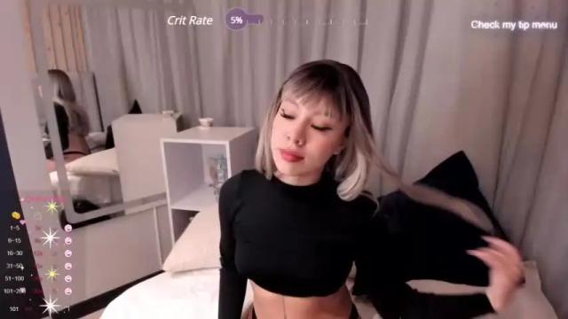 Image 12 of emmathompsoon_ Stream on Chaturbate on 16 months ago
