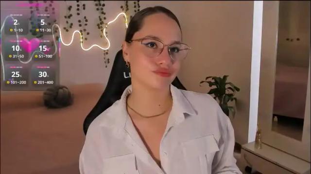 Image 8 of emmatorres9 Stream on Chaturbate on 1 month ago