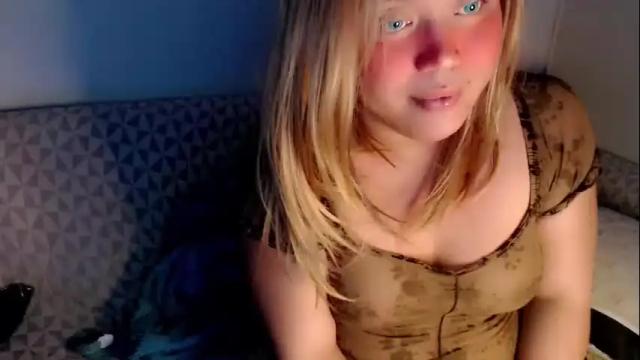 Image 10 of emmawatsoons Stream on Chaturbate on 1 month ago