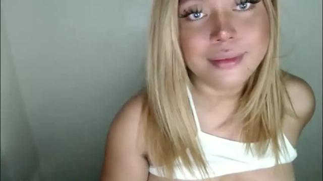Thumbnail 1, emmawatsoons's Stream at Chaturbate, 1 month ago
