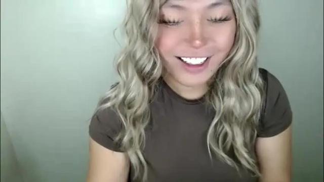 Image 10 of emmawatsoons Stream on Chaturbate on 27 days ago