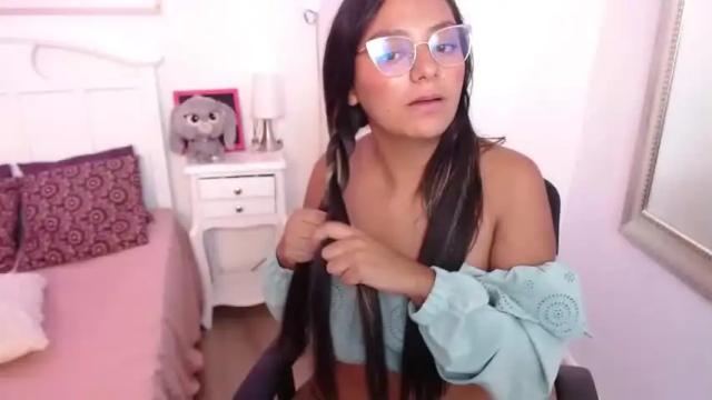 Image 11 of emmawiilson_ Stream on Chaturbate on 14 months ago