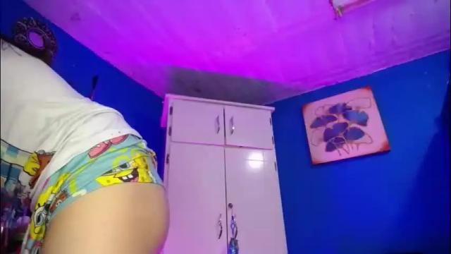 Image 6 of emmaxx7 Stream on Chaturbate on 2 months ago