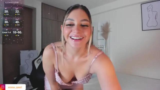 Image 4 of emmazanex Stream on Chaturbate on 13 months ago