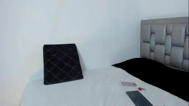 Image 4 of emmazanex Stream on Chaturbate on 15 days ago