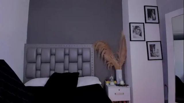Image 7 of emmazanex Stream on Chaturbate on 16 hours ago