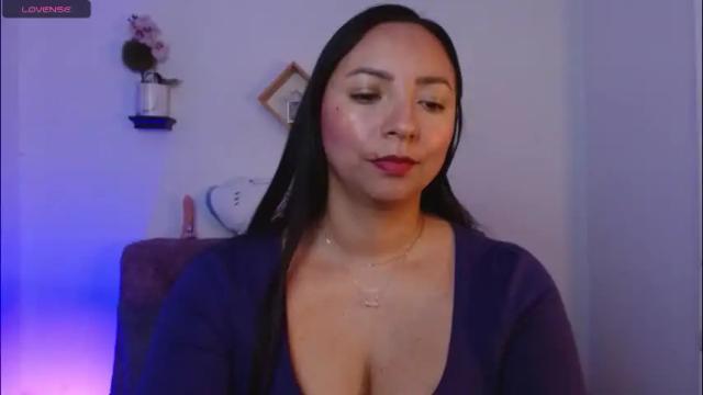 Image 11 of emmi_cam Stream on Chaturbate on 1 month ago
