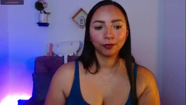 Image 12 of emmi_cam Stream on Chaturbate on 1 month ago