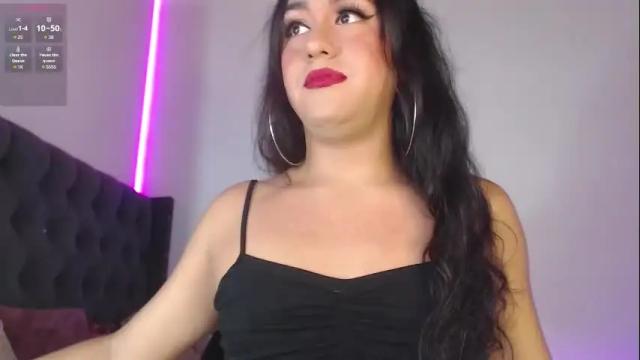Image 2 of emmiily Stream on Chaturbate on 2 months ago