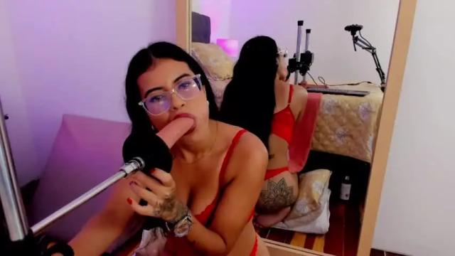 Image 2 of emmilyrodriguez Stream on Chaturbate on 12 months ago
