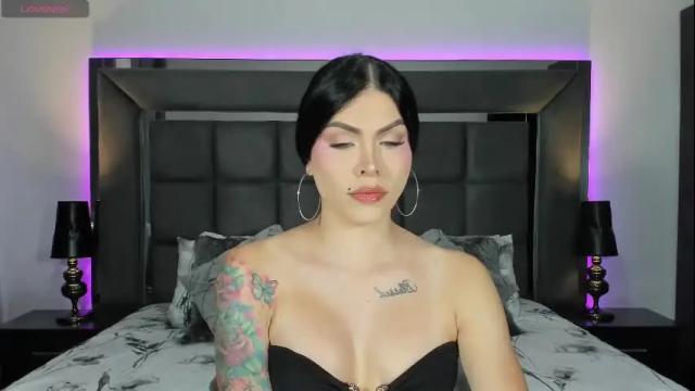 Image 10 of emmilysantibanez Stream on Chaturbate on 3 months ago