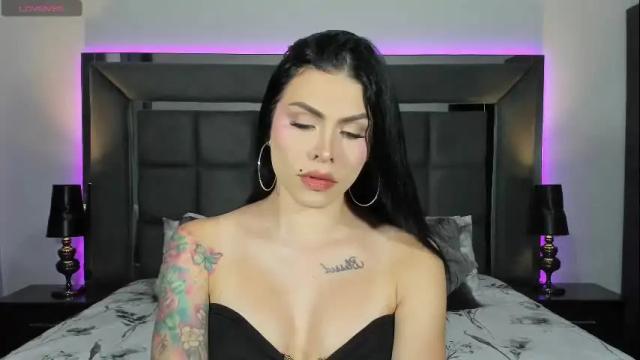 Image 11 of emmilysantibanez Stream on Chaturbate on 3 months ago