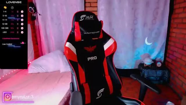 Thumbnail 1, emmy_ruiz's Stream at Chaturbate, 14 months ago