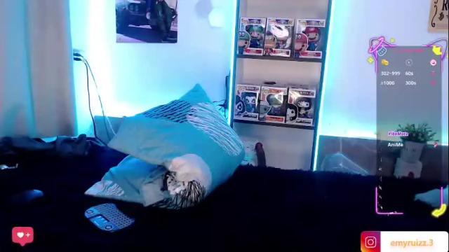 Image 7 of emmy_ruiz Stream on Chaturbate on 13 days ago