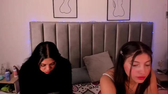 Image 4 of emmy_turnner Stream on Chaturbate on 1 month ago