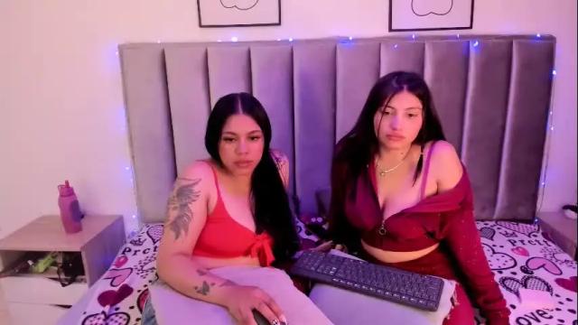 Image 2 of emmy_turnner Stream on Chaturbate on 1 month ago