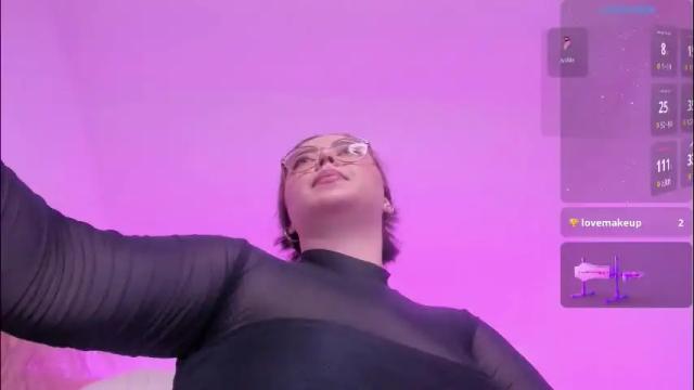 Image 2 of emmy_walker1 Stream on Chaturbate on 1 month ago