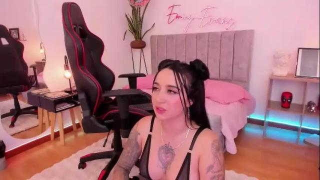 Image 6 of emmyevans1 Stream on Chaturbate on 1 month ago
