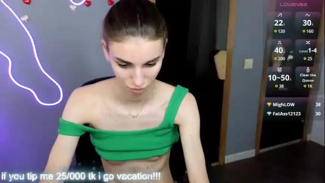 Image 6 of emmygreans Stream on Chaturbate on 1 month ago