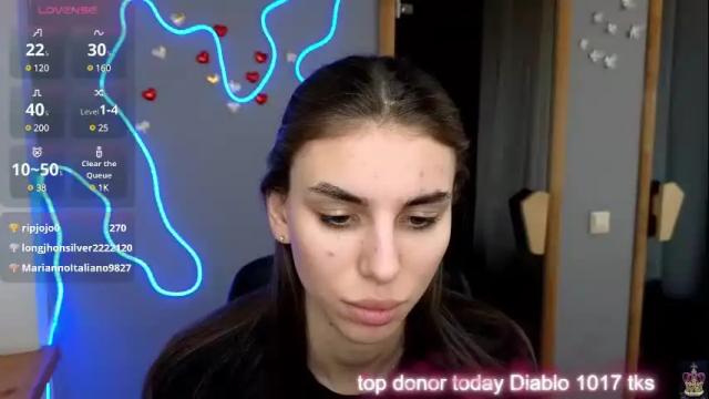 Image 2 of emmygreans Stream on Chaturbate on 1 month ago