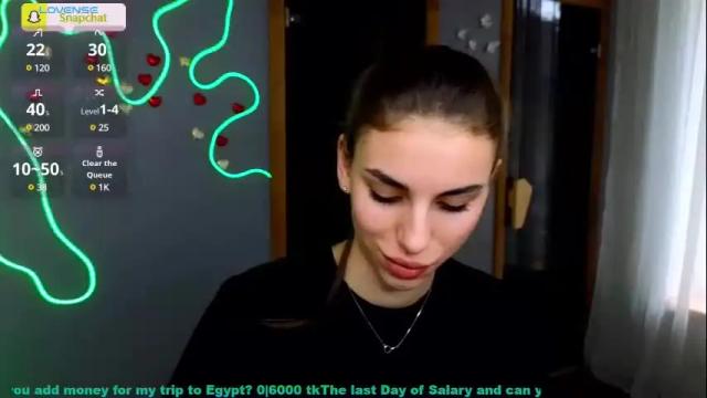 Image 3 of emmygreans Stream on Chaturbate on 23 days ago