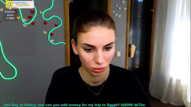 Image 6 of emmygreans Stream on Chaturbate on 23 days ago