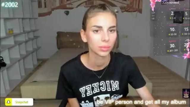 Image 6 of emmygreans Stream on Chaturbate on 2 months ago