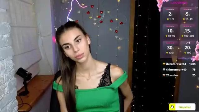 Image 6 of emmygreans Stream on Chaturbate on 2 months ago