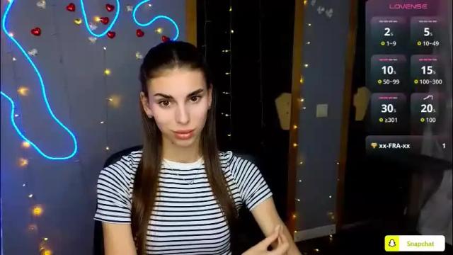 Image 12 of emmygreans Stream on Chaturbate on 1 month ago