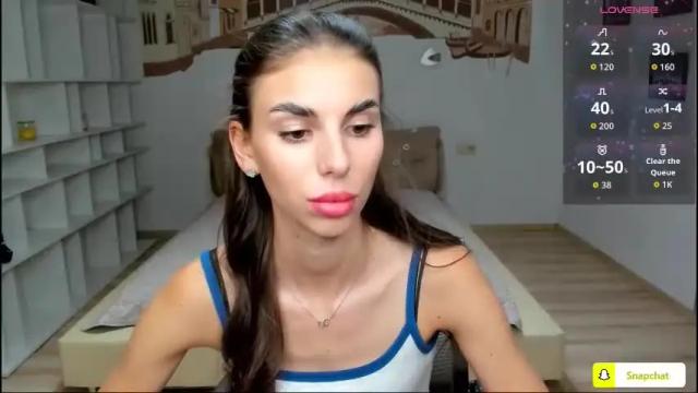 Image 6 of emmygreans Stream on Chaturbate on 1 month ago