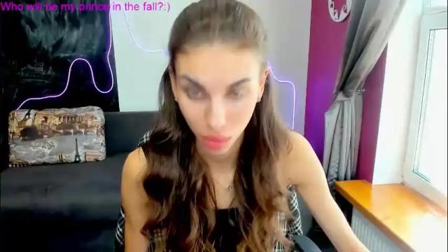 Image 12 of emmygreans Stream on Chaturbate on 1 month ago