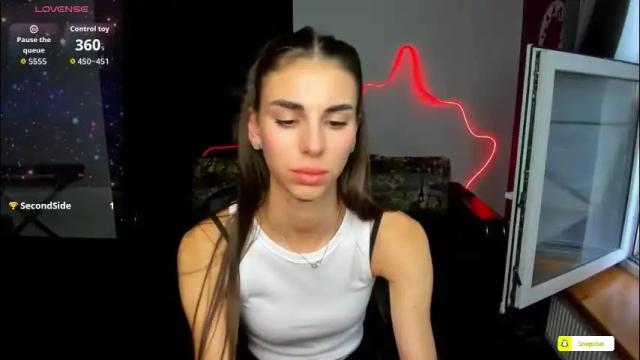 Image 7 of emmygreans Stream on Chaturbate on 1 month ago