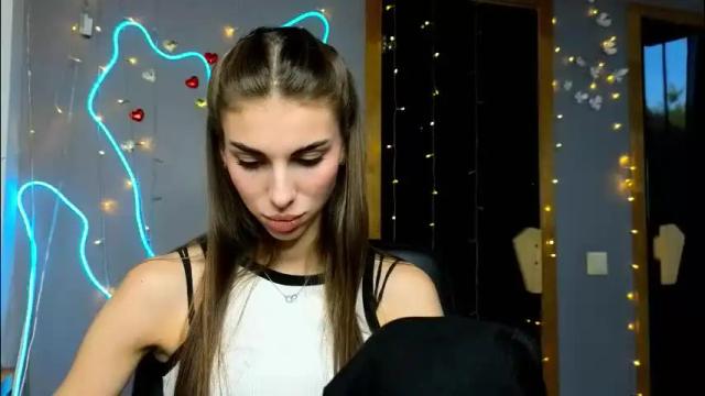 Image 11 of emmygreans Stream on Chaturbate on 1 month ago