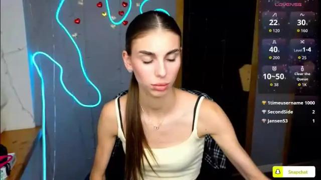 Image 10 of emmygreans Stream on Chaturbate on 29 days ago