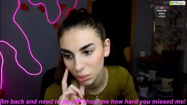 Thumbnail 3, emmygreans's Stream at Chaturbate, 1 month ago