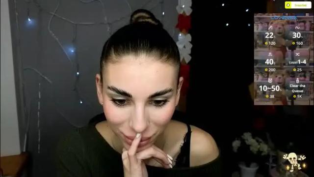 Image 12 of emmygreans Stream on Chaturbate on 27 days ago