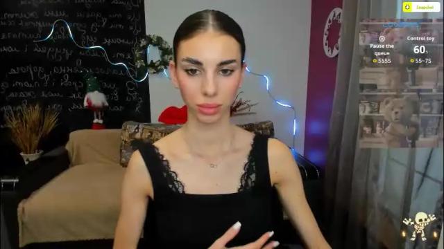 Image 8 of emmygreans Stream on Chaturbate on 14 days ago