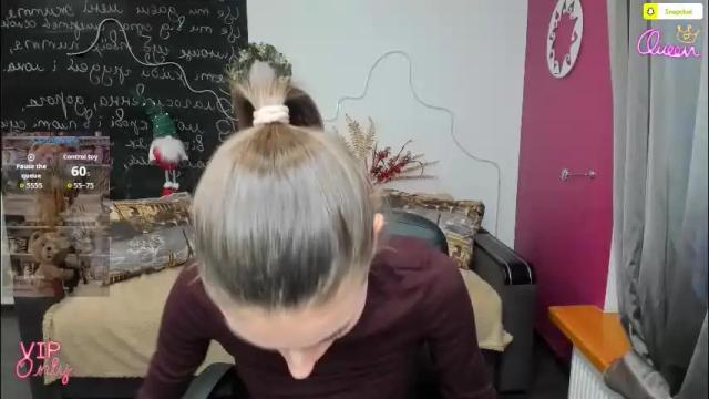 Image 4 of emmygreans Stream on Chaturbate on 27 days ago