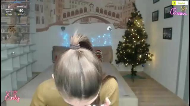 Image 10 of emmygreans Stream on Chaturbate on 25 days ago