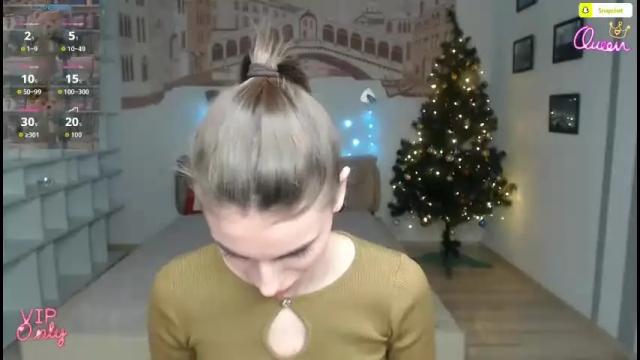 Image 3 of emmygreans Stream on Chaturbate on 25 days ago
