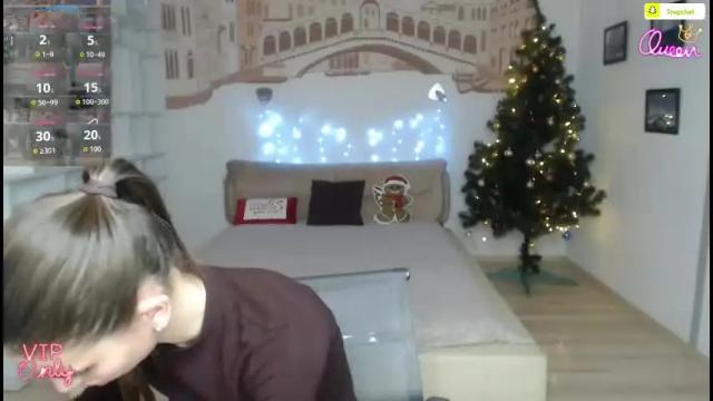 Image 7 of emmygreans Stream on Chaturbate on 25 days ago